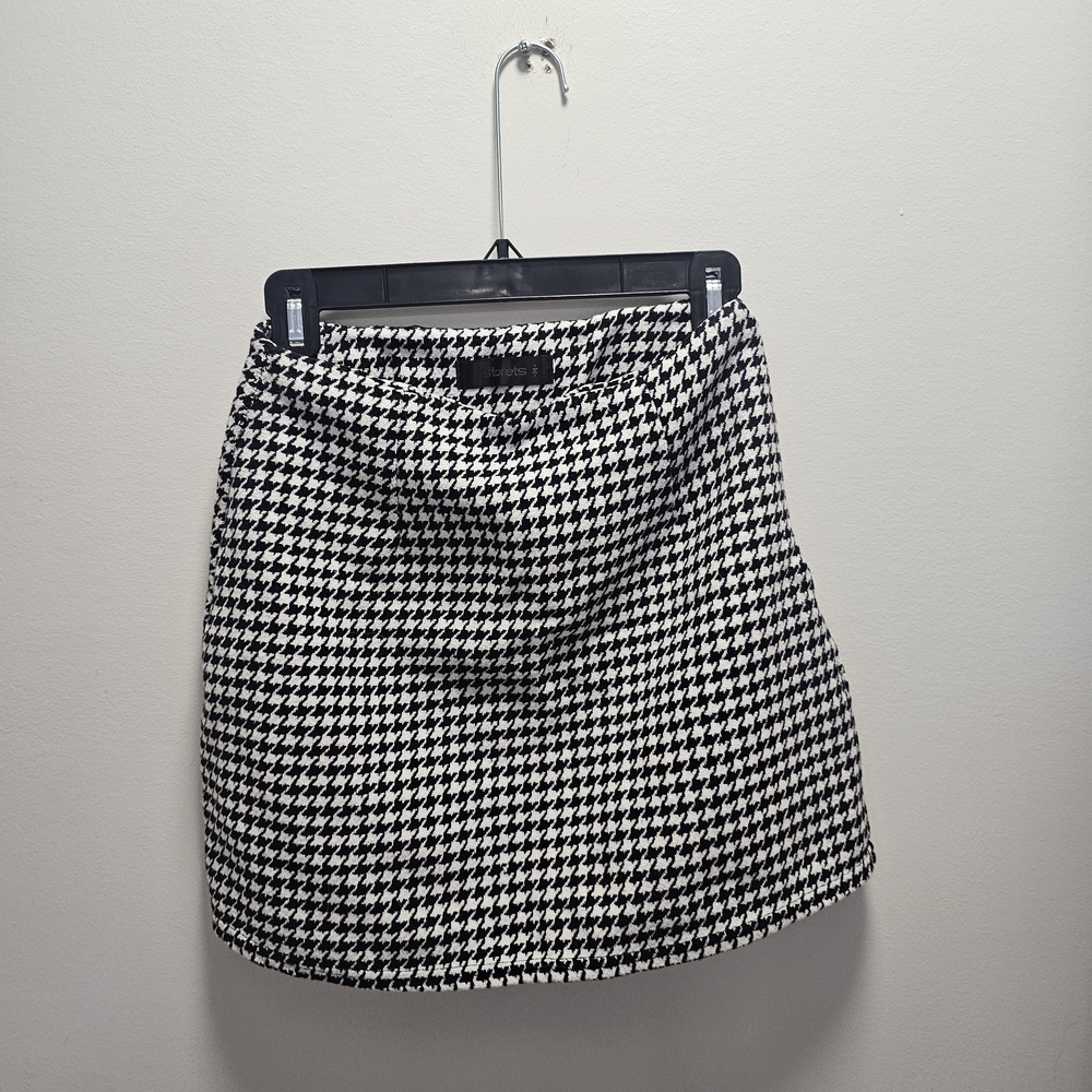 Storets Black and White Houndstooth Mini Skirt